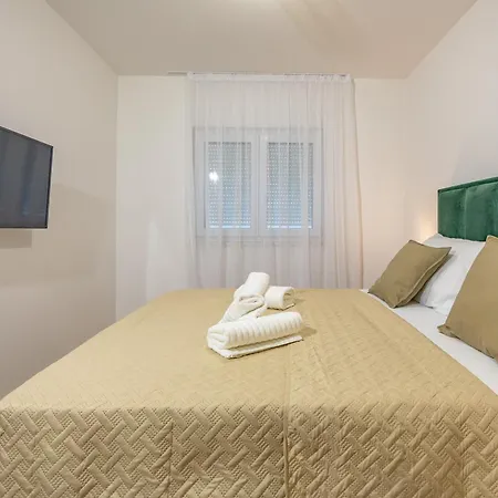 Appartement Kotisina J Parking Included Makarska