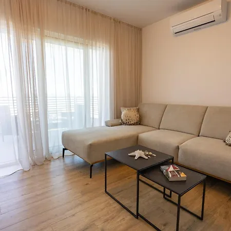 Apartment Kotisina J Parking Included *