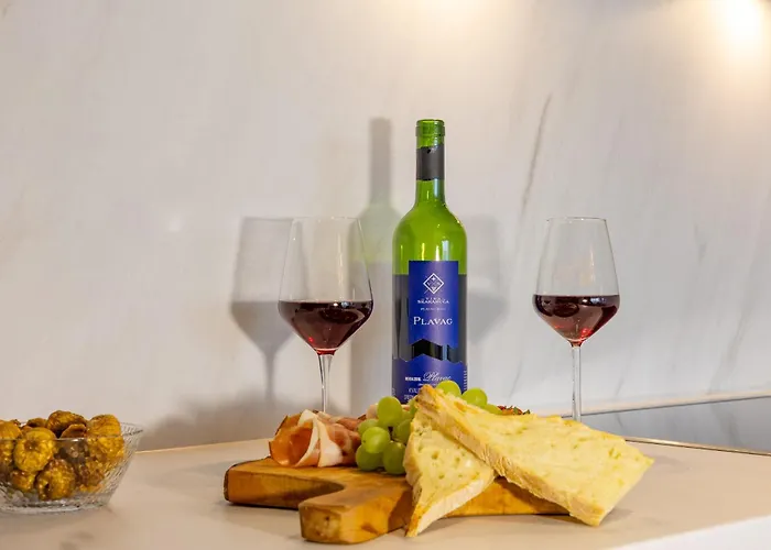 Kotisina J Parking Included Appartement *